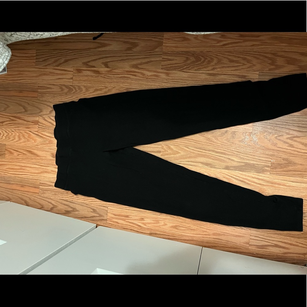 PINK Victoria’s Secret Black Womens Yoga Leggings (Size Medium)